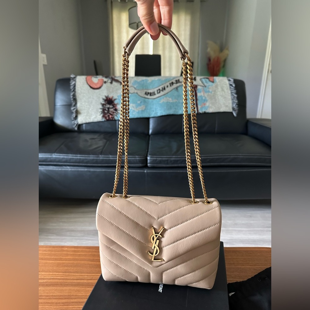 AUTHENTIC Small Saint Laurent Lou Lou Purse from Paris - Picture 10 of 15